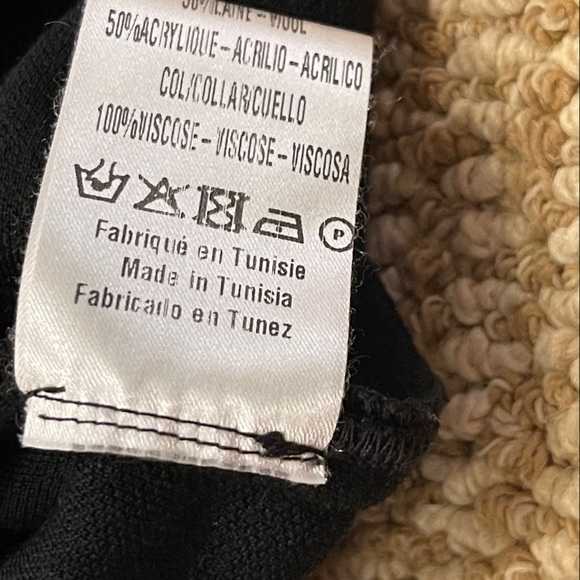 Sandro Black Dress with Leopard Peter Pan Collar 1 - Picture 6 of 7